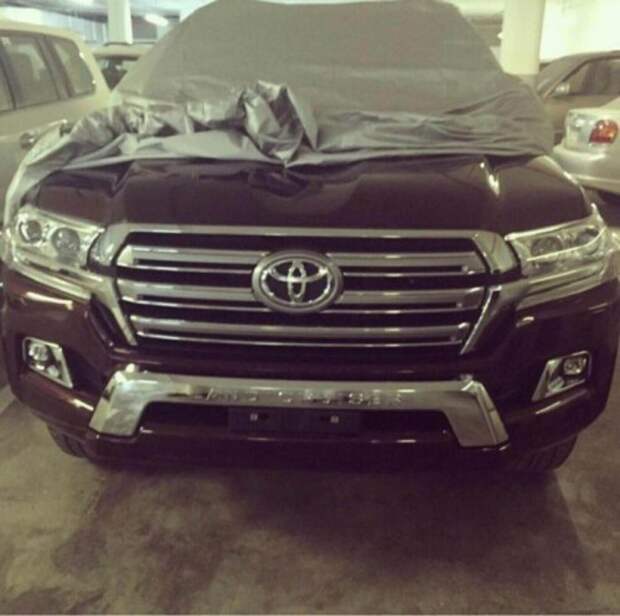 2016 Toyota Land Cruiser