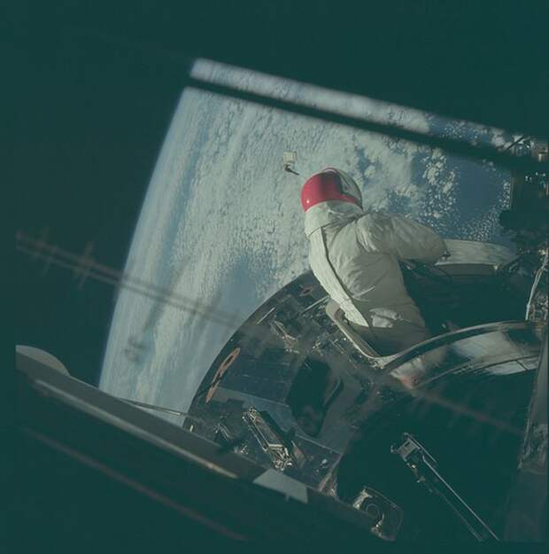 Редкие фотографии Луны от NASA