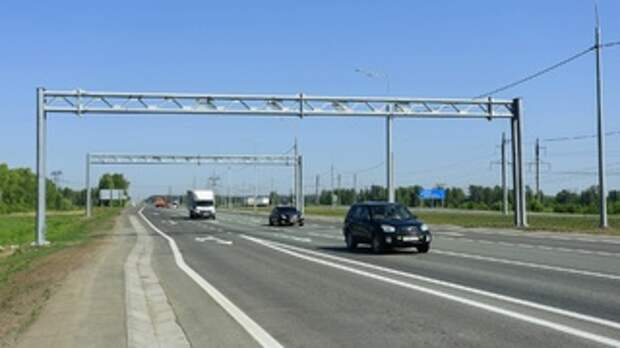 Автомобили на дороге / Фото: amic.ru