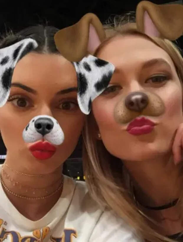 Кендалл Дженнер и Карли Клосс