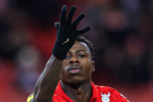 «Не увидел в раздевалке сидящих на чемоданах». Спортдир «Спартака» — о проигрыше «Краснодару»