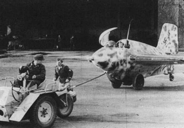 Мессершмитт Ме.163 – ракетный истребитель-перехватчик Мессершмитт Ме.163 – ракетный истребитель-перехватчик