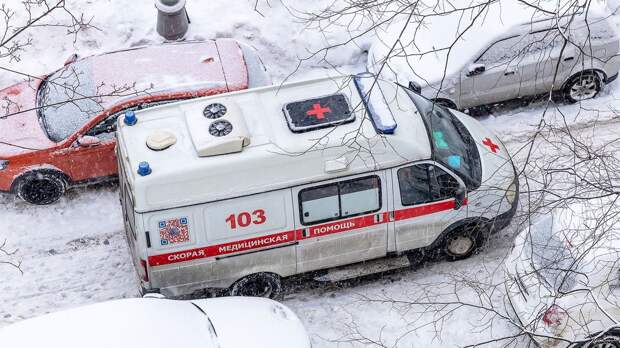 Футбольные ворота упали на голову 15-летнего подростка во Владимирской области