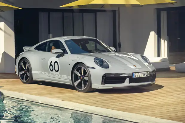 Новый Mercedes‑AMG C 43, Porsche 911 Sport Classic и Mercedes-Maybach от Brabus: главное за неделю