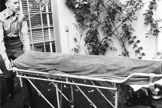 Была ли убита Мэрлин Монро? (15 фото)
