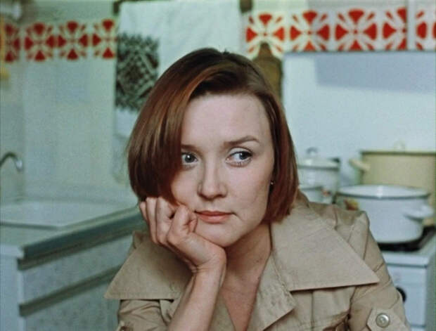 Умерла на чужих похоронах: подробности последних часов жизни Веры Алентовой