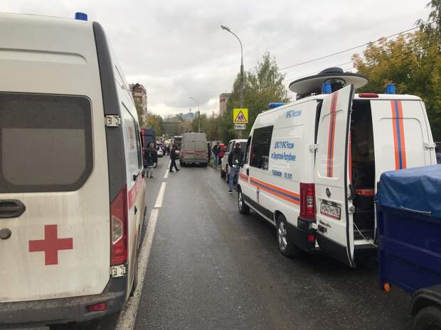 Всех раненых в результате стрельбы в школе №88 Ижевска доставили в больницы