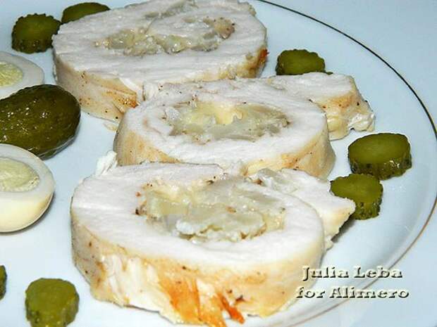 Рулет из куриной грудки Рулет из куриной грудки