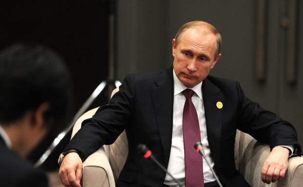 Путин назвал Турцию пособницей террористов