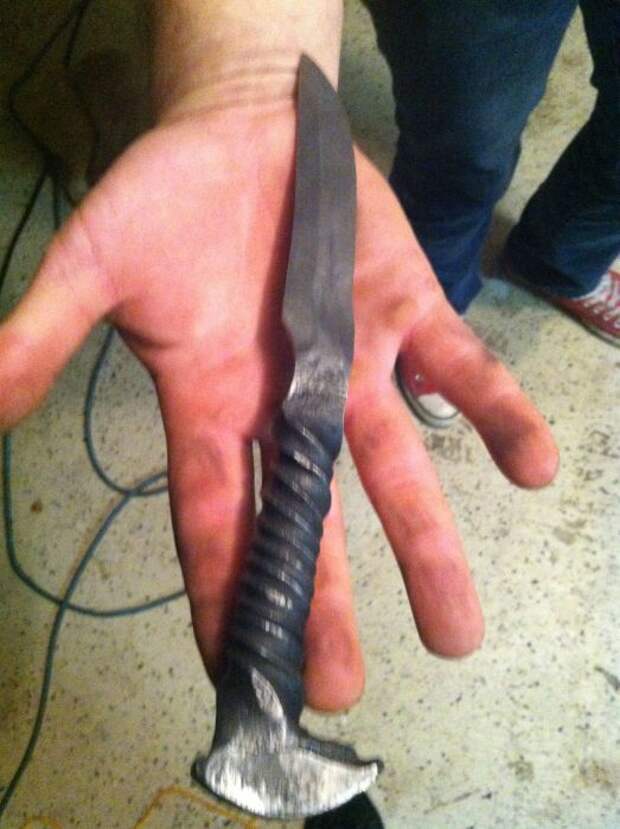 Нож из железнодорожного костыля своими руками костыль, нож, своими руками