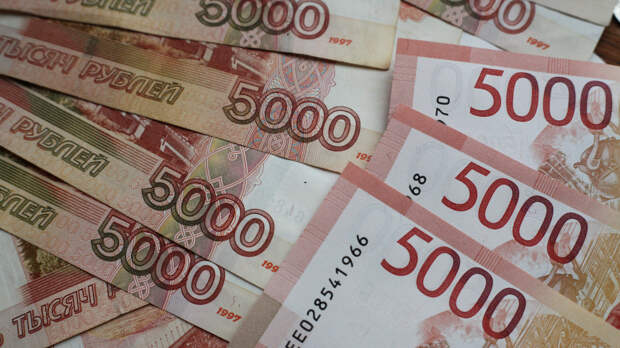 Он думал, это любовь: мошенники обманули жителя Кемеровской области, прикинувшись брокерами