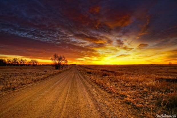 into_the_sunrise_by_kkart-d5vpjxr (700x466, 509Kb)