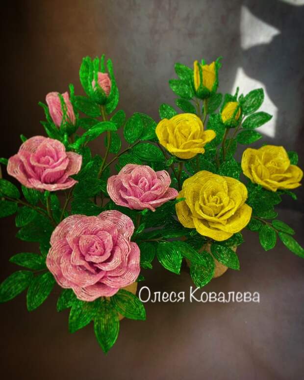 Бисерная флористика: изящные композиции от Олеси Ковалевой