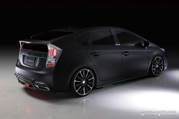 Тюнеры из Wald International преукрасили Toyota Prius Mk3 (15 фото) Тюнеры из Wald International преукрасили Toyota Prius Mk3 (15 фото)