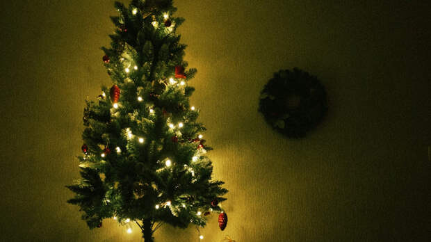 Зампред ВТБ от имени "мальчика Димы" загадал пять желаний на Новый год у ЦБ