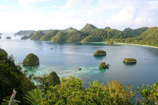 reasons-to-go-indonesia-wcth17