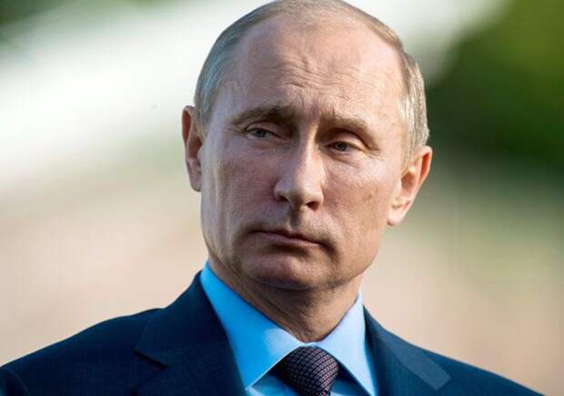 Итальянские журналисты задали Владимиру Путину вопрос о том, почему Россия "не реализовала крымский сценарий в Донбассе"