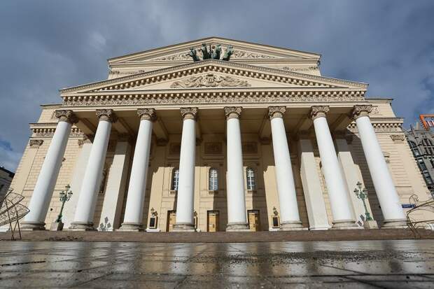 Большой театр впервые покажет оперу с тифлокомментированием