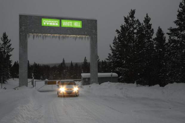 Nokian: Самый северный в мире центр испытания автомобилей
