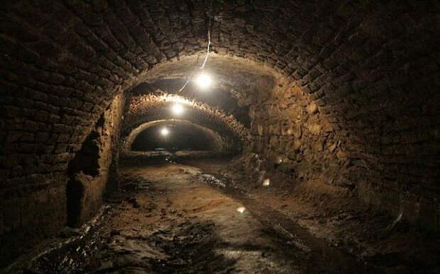 Легенда о колоссальных древних туннелях под городом Пуэбла в Мексике стала реальностью