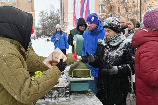 На площади Победы в Рязани прошла патриотическая акция «Блокадный хлеб»