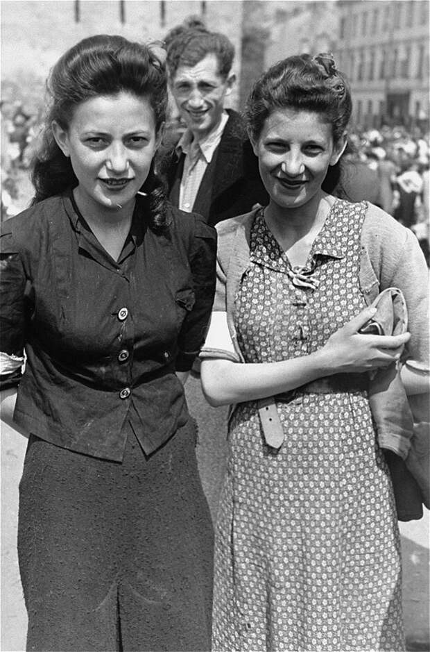 Запретные фотографии : Варшавское гетто летом 1941 года warsawgetto28 Запретные фотографии : Варшавское гетто летом 1941 года