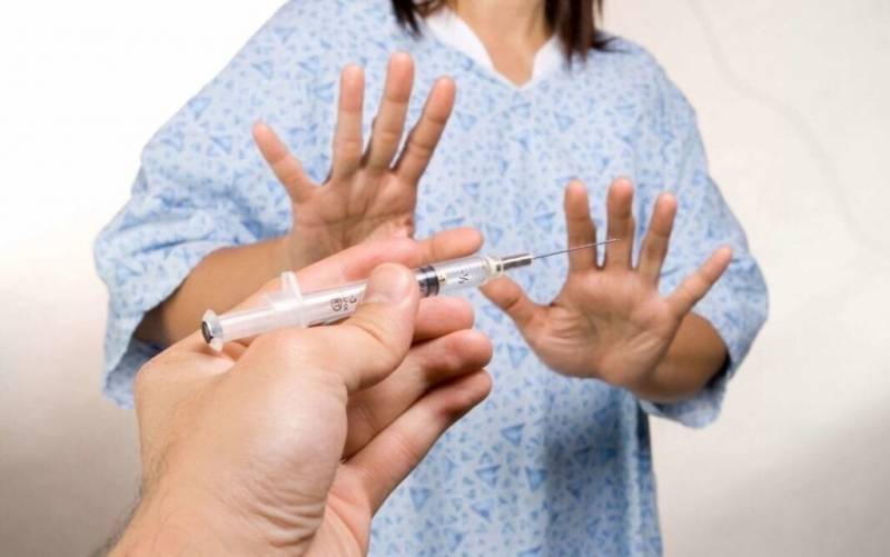Сами придумали и сами же испугались: вакцинные мифы