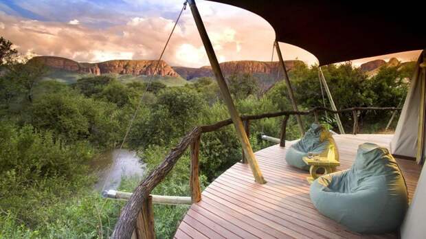 The Marataba Safari Company is a gorgeous secluded luxury camp deep in one of South Africas most renowned national parks - the Marakele