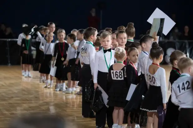 Бобруйск забрал пять хрустальных кубков