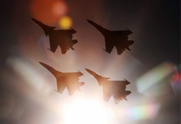 Международный военно-технический форум «Армия-2015», который проходит в подмосковной Кубинке, откроется сегодня для всех посетителей, сообщает пресс-служба Минобороны РФ. Демонстрационная программа…