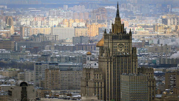 Вид на здание МИД РФ. Архивное фото