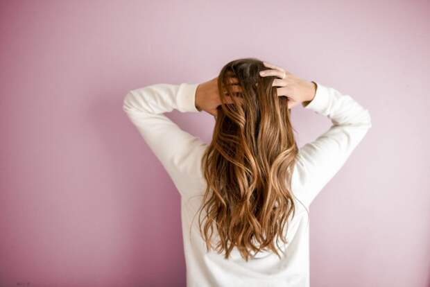Какие вещества необходимы организму для укрепления волос?