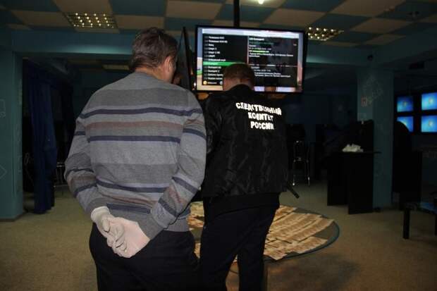 В Симферополе будут судить хозяина подпольного казино — Следком