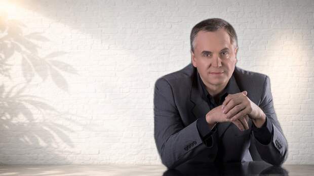 «Её невозможно переиграть»: Как 15-летняя дочь звезды «Маленькой Веры» Андрея Соколова покоряет кино и сцену, несмотря на болезненный развод родителей