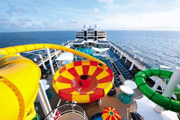 AD-Worlds-Scariest-Waterslides-19