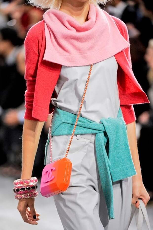 Chanel Spring 2014 Details sRO2iLKk2Vwx Chanel Spring 2014 Details sRO2iLKk2Vwx