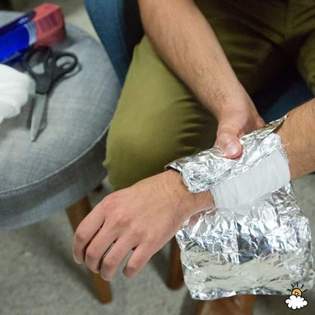 9 супер способов снять боль с помощью алюминиевой фольги