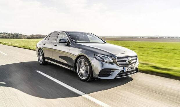 Mercedes-Benz E-class – настоящий немецкий «бизнес-класс». | Фото: autocar.co.uk.