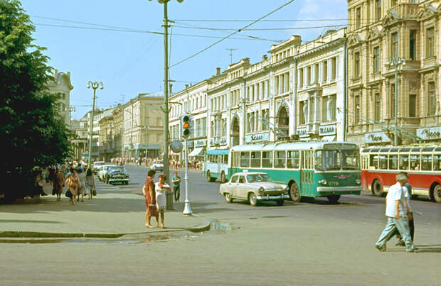 3. Бесплатное жильё. 3. Бесплатное жильё. 70-е, история, ссср