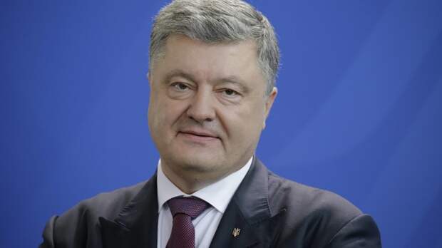 Порошенко подписал закон о запрете взыскания Россией средств с «Укроборонпрома»