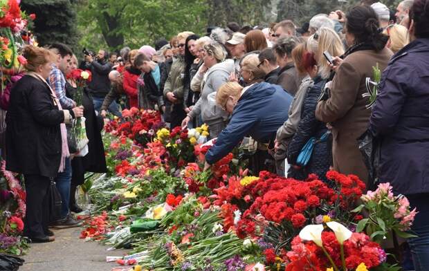 Траурные мероприятия в Одессе, посвященные годовщине пожара в Доме профсоюзов 2 мая 2014 года 