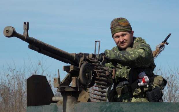Донецкие новости последние от ополчения Новороссии Донецкие новости последние 19 03 15, новости Донбасса сегодня, видео и сводки от ополчения Новороссии, Донецк, аэропорт, Константиновка, Бахмутка