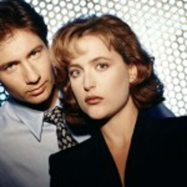 Gillian Anderson And David Duchovny Portrait Session