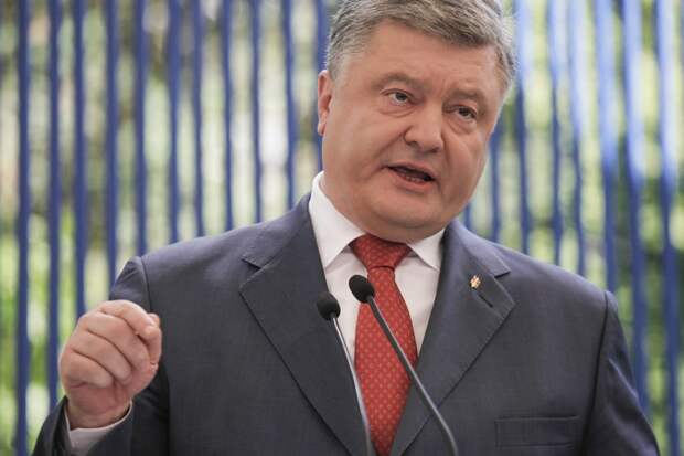 Названы три сценария Порошенко в борьбе за власть Названы три сценария Порошенко в борьбе за власть