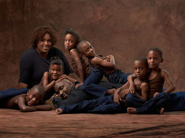 mcghee-sextuplets-recreate-photo-3