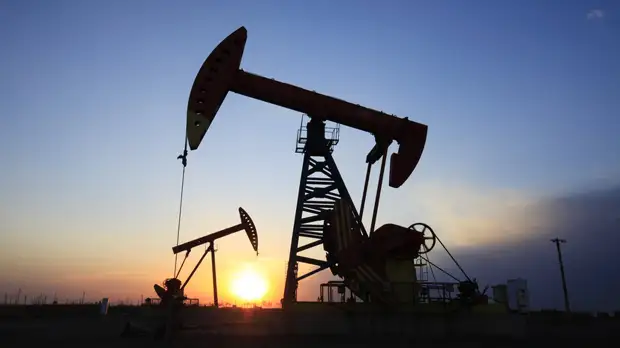 Боррель: главы МИД стран ЕС обсудят возможность отказа от российской нефти