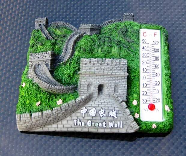 Термометр с Великой китайской стеной