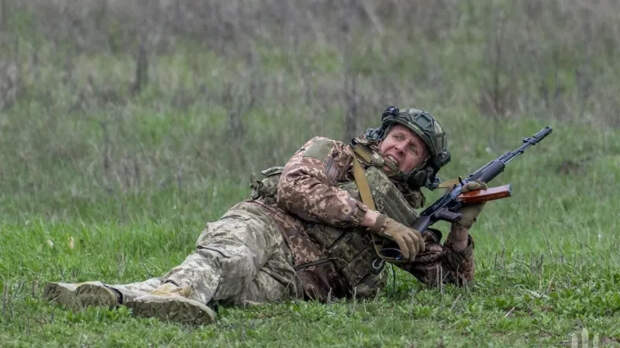 На Украине заявили о попадании ВСУ в «огневой мешок» на Донбассе