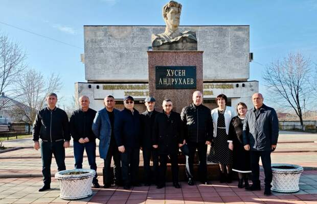В Шовгеновском районе проходят мероприятия в честь 106-летия Хусена Андрухаева