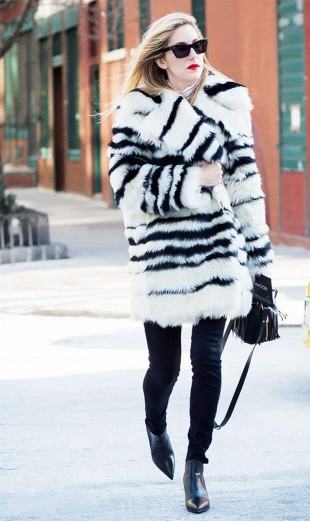 Still jacket but when choosing coordinating coat with skinny jeans, you have created a set of items warm, lovely and noble.